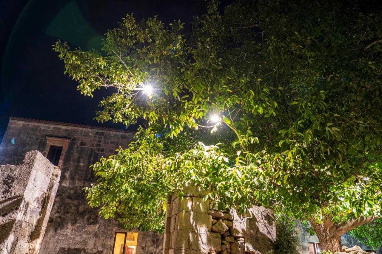 Villa Casino De Viti - Dimora Storica Con Piscina Vaste Exterior foto
