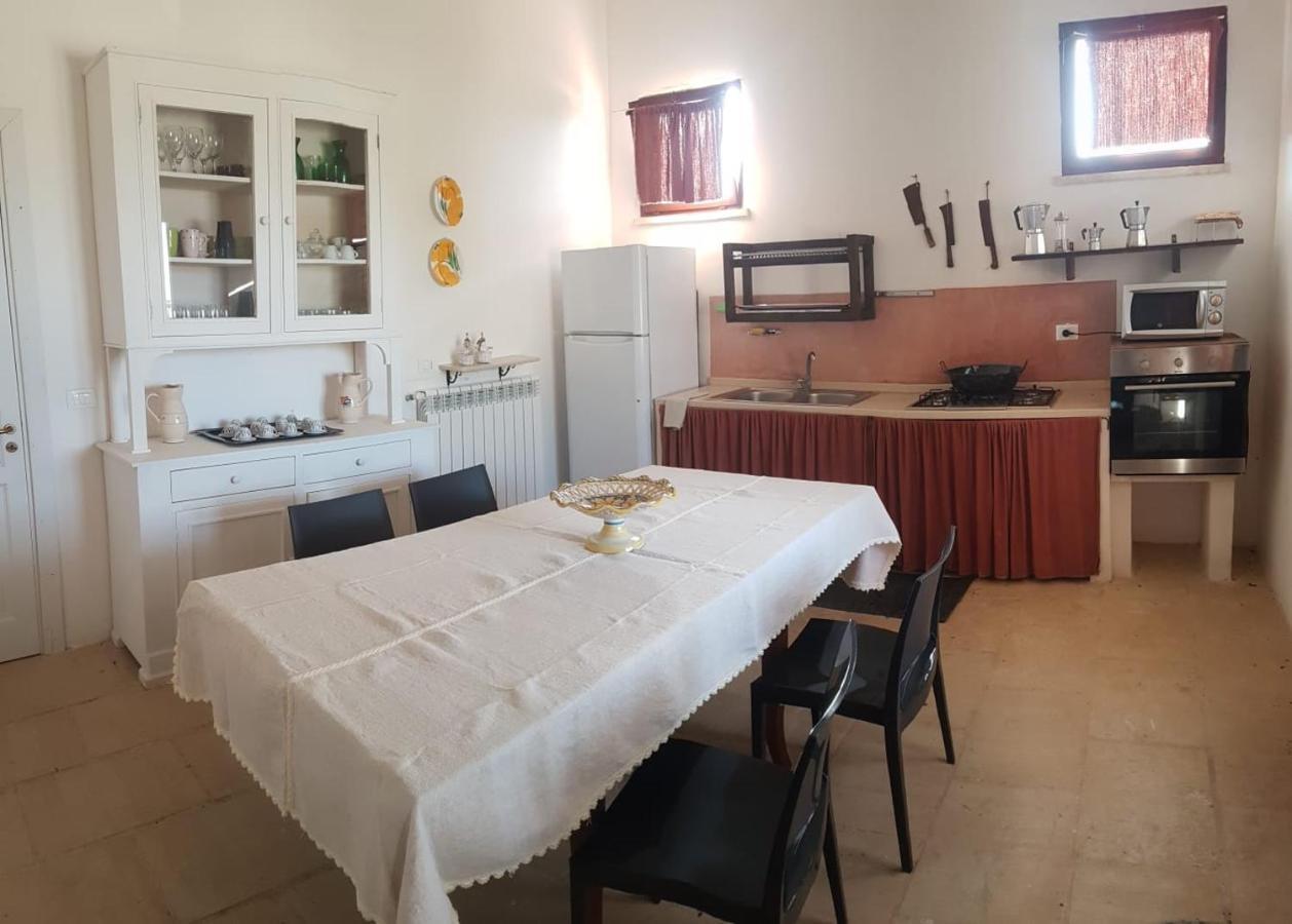 Villa Casino De Viti - Dimora Storica Con Piscina Vaste Exterior foto
