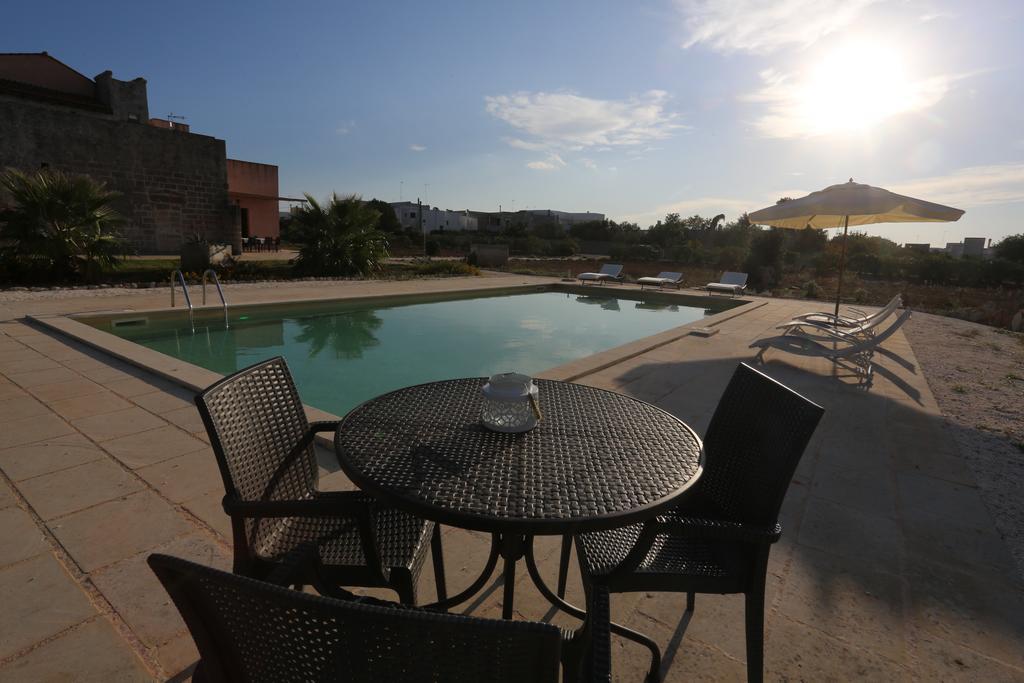 Villa Casino De Viti - Dimora Storica Con Piscina Vaste Exterior foto
