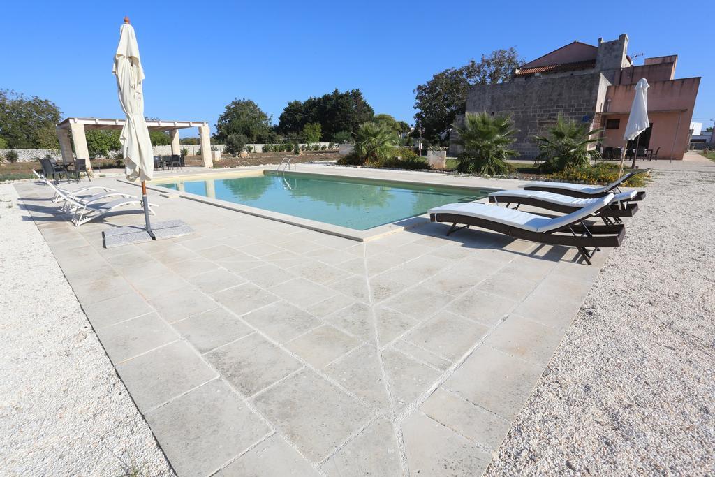 Villa Casino De Viti - Dimora Storica Con Piscina Vaste Exterior foto